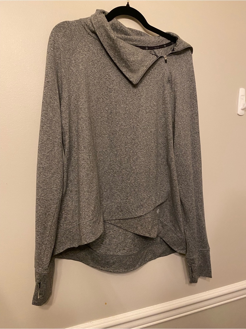 ZELOS Light Heather Gray Crew Pullover